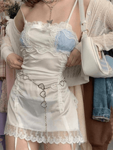Mini-Slip-Kleid aus gerüschter Patchwork-Spitze